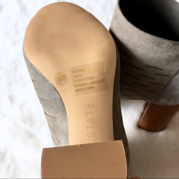 Shale Leather Heels - Picture 6 of 6